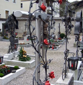 kreuz-seite.jpg"